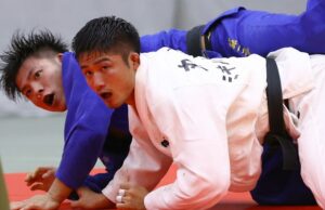 Maruyama Joshiro de Japón, dos veces campeón mundial de judo y el mayor rival de Abe Hifumi, se retira