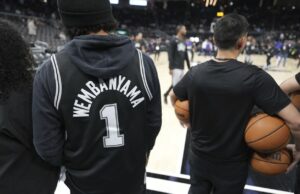 Con la temporada de Wembanyama ahora, los Spurs y el mundo del baloncesto esperan lo que sigue