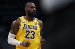 Según los informes, LeBron James planea quedarse con los Lakers después de la fecha límite de comercio de la NBA después del comercio de Anthony Davis-Luka Dončić