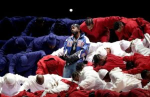 Kendrick Lamar sesga a Drake con el rendimiento no como Us Us en el Show de medio tiempo del Super Bowl