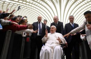 'El mundo necesita' liderazgo 'de Francis