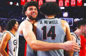 Georgia aumenta las esperanzas del torneo de la NCAA con 88-83 victoria molesta sobre el No. 3 Florida