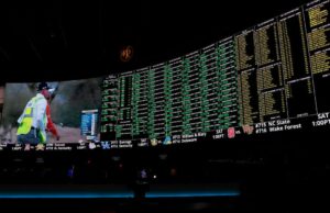 El anillo de juego bajo investigación involucra múltiples programas de baloncesto universitario, por informe