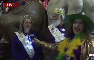 ¡El Krewe de Janus Parade esperaba estar fuera de este mundo!