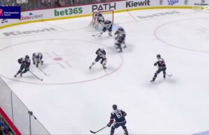 Jonathan Drouin con un gol contra St. Louis Blues