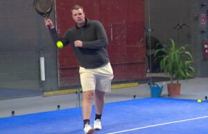 Padel, la nueva moda deportiva de paddle, llega a Minnesota
