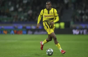Tres equipos de la Premier League interesados en Jamie Gittens de Borussia Dortmund