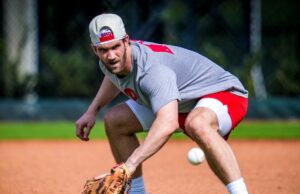 Phils podría mover a Harper, Schwarber en alineación para la ofensiva