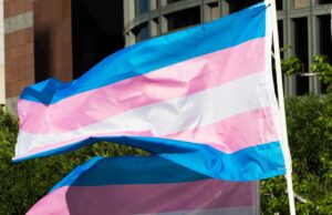 Trump firma la orden que prohíbe a los atletas transgénero en deportes femeninos