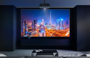 El proyector de doble láser tiene como objetivo para el entretenimiento 4K con luces de luces