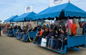 Un vistazo a la feria agrícola más grande del mundo en California