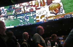 Dewine propone usar algunos de los apostadores deportivos de dinero que pierden para nuevos estadios