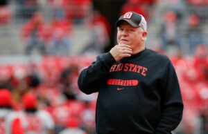 Chip Kelly será el coordinador ofensivo de los Raiders
