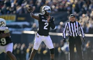 Shedeur Sanders planea omitir el draft en Green Bay