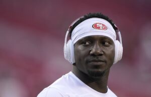 Informe: Varios equipos interesados en Deebo Samuel, pero pueden esperar para ver si 49ers lo cortó