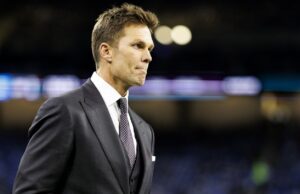 Las emisoras de juegos de Fox asistieron a la práctica de los Chiefs del miércoles, excepto Tom Brady