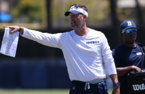 Brian Schottenheimer en Desire To Run: Me metí en problemas por dejar que Russ cocine un poco en Seattle