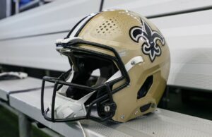Santos para contratar a Terry Joseph como coordinador del juego de pases defensivos