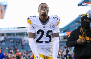 Deshon Elliott aparentemente cambia la canción en Aaron Rodgers