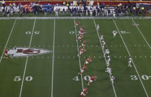 NFL considerará los cambios en el inicio, incluidos los touchbacks que se mueven a 35 yardas