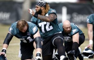 Eagles de Darian Kinnard ganó su tercer Super Bowl consecutivo