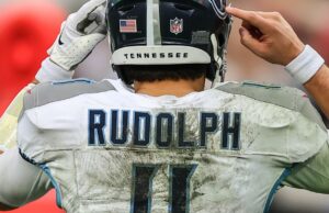 Los titanes tienen a Mason Rudolph “en consideración” para un regreso