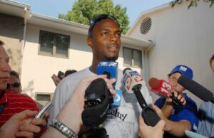 El anillo Super Bowl de Plaxico Burress se vende por $ 280,600