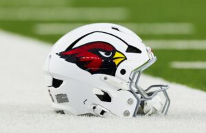 Cardinals para contratar al entrenador de Ohio State OL Justin Frye