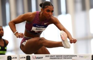Masai Russell, ganadores principales de Grant Holloway en el Campeonato Indoor de USATF