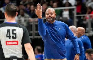 JB Bickerstaff de Pistons se dirige a la perorgora de puño sobre el oficio: “Lo que viste esta noche fue asqueroso”