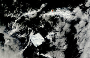 El iceberg más grande del mundo corre encallado