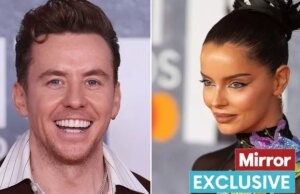 Maura Higgins 'de mala manera' después de que Danny Jones bese una reacción violenta mientras Pals la defiende