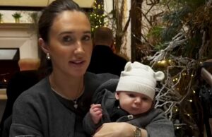 Megan McKenna se apresura a su hijo, de 5 meses, al hospital después de que 'lloró toda la noche con dolor'