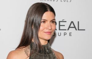 La vida de la estrella del doctor Odyssey Phillipa Soo fuera de la pantalla del marido actor al momento de Broadway 'aterrador'