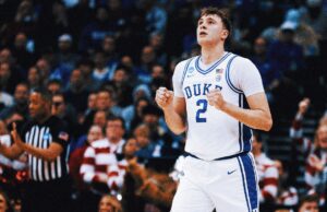 Duke se basa en la longitud, el atletismo de élite para vencer a Arizona y avanzar a Elite Eight