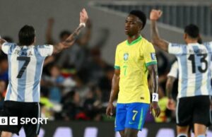 Brasil 'vergonzoso' de la Copa Mundial de América del Sur, Brasil, 4-1 por Argentina