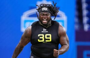 Expresiones inolvidables: caras intensas de la combinación de la NFL 2025