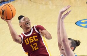 Watkins cae 30 en UCLA mientras USC se mete el título de la temporada regular de Big Ten