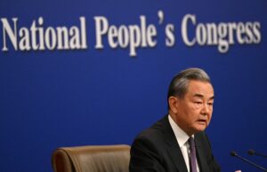 China promete defender la estabilidad a medida que Trump reorganiza el orden mundial