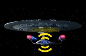 Star Trek: TNG apertura créditos, pero la música temática viene de la empresa