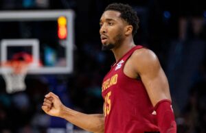 Los Cavs se recuperan tarde para detener a los Hornets, ganan 13º juego consecutivo