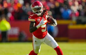 Fuentes: Hollywood Brown regresa a Chiefs en un acuerdo de 1 año