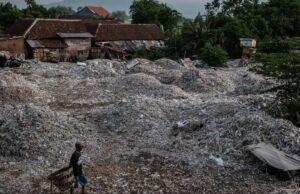 Cómo los países más pobres se convirtieron en los vertederos del mundo