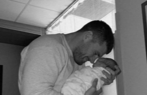 Stars Star Tj Watt y su esposa Dani anuncian el nacimiento del primer hijo
