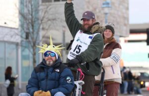 La ex estrella de la televisión de realidad Jessie Holmes gana el más largo y el Iditarod
