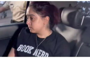 Aamir Khan abraza a la hija Ira Khan mientras lucha por contener las lágrimas tras la visita; Los fanáticos instan a los paparazzi a 'darle un poco de privacidad' |