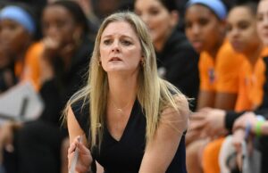 Kellie Harper reemplaza a Robin Pingeton como entrenador en jefe de Missouri