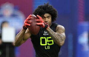 Alabama LB Jihaad Campbell, un prospecto de draft superior, se está rehabilitando después de la cirugía de hombro