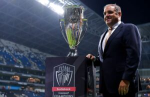 CONCACAF PREZ BLASTS CONMEBOL Plan para la Copa Mundial de 64 equipos