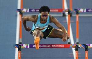 Devynne Charlton y Grant Holloway hacen historia en el Campeonato Mundial de Track and Field de 2025 World Indoor